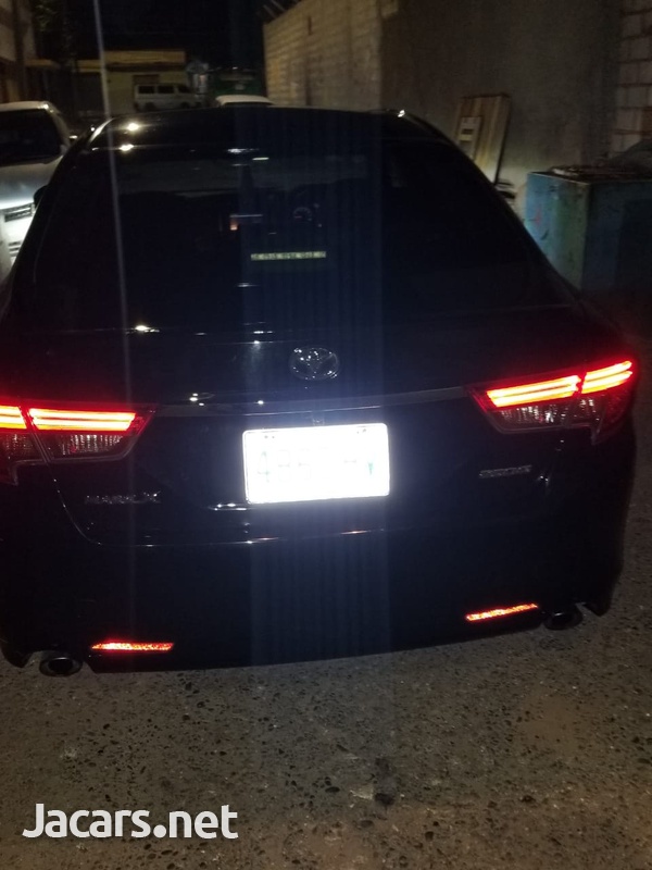 Toyota Mark X 2,5L 2015-7