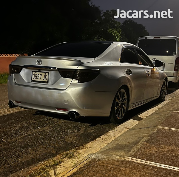 Toyota Mark X 2,5L 2014-7