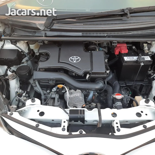 Toyota Vitz 1,0L 2016-12