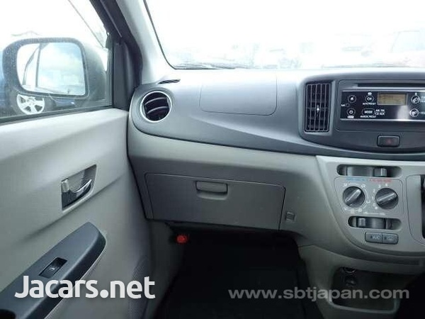 Daihatsu MIRA 0,6L 2017-11