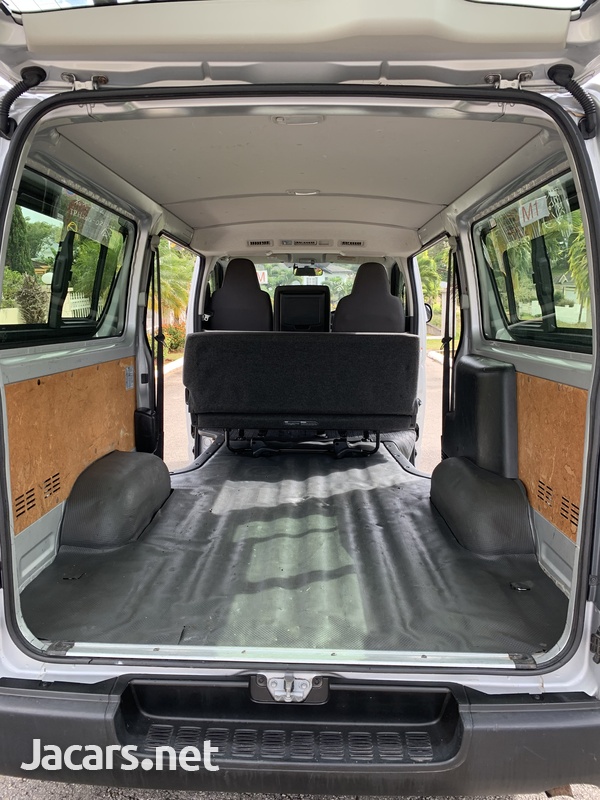 2016 TOYOTA HIACE-3