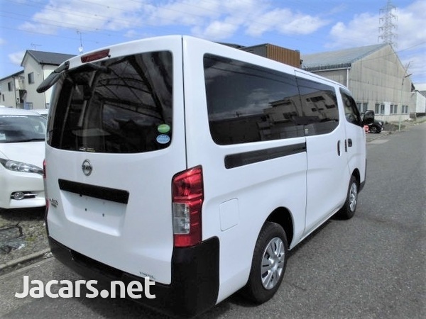 2017 Nissan Caravan NV350-2