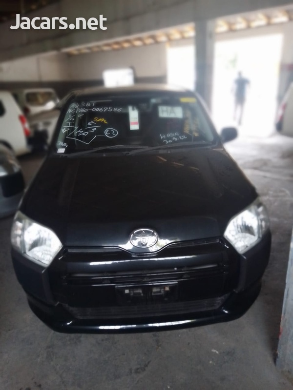 Toyota Probox 1,5L 2017-2
