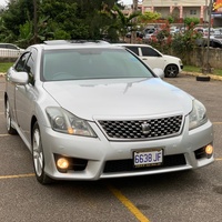 Toyota Crown 2,5L 2011 Toyota Crown 2,5L 2011