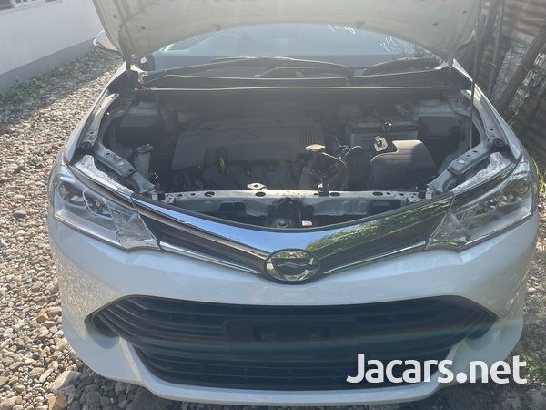 Toyota Axio 1,5L 2016-6