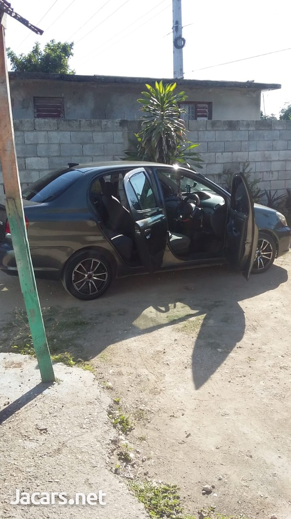 Toyota Yaris 1,5L 2005-2
