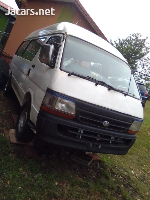 Toyota Hiace 3,0L 2000-1