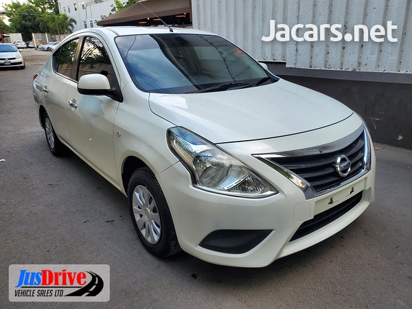 Nissan Latio 1,2L 2015-1