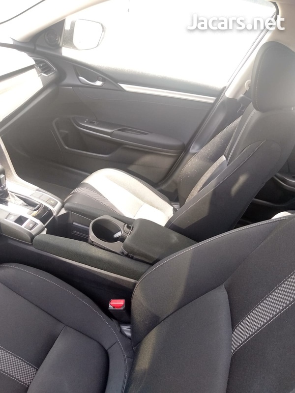Honda Civic 2,0L 2020-11