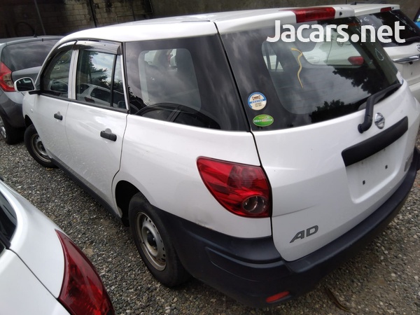 Nissan AD Wagon 1,6L 2016-7
