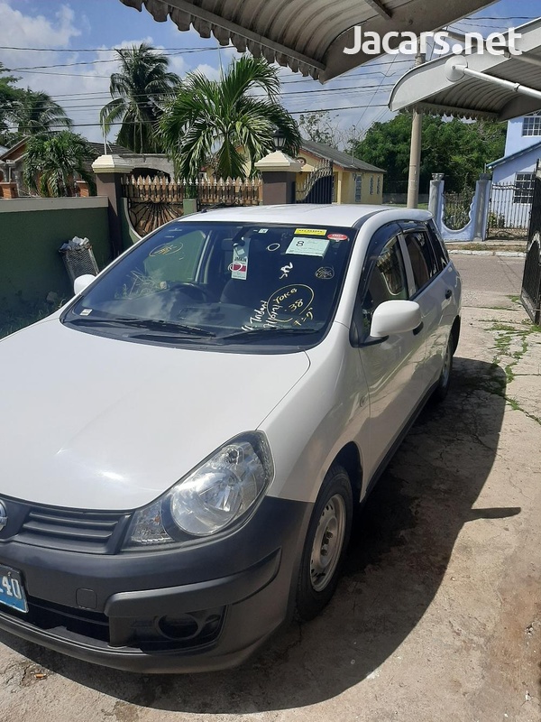 Nissan AD Wagon 1,5L 2016-7