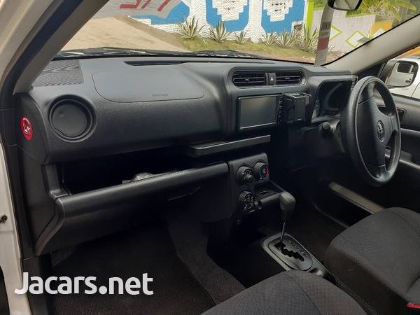 Toyota Succeed 1,5L 2016-7