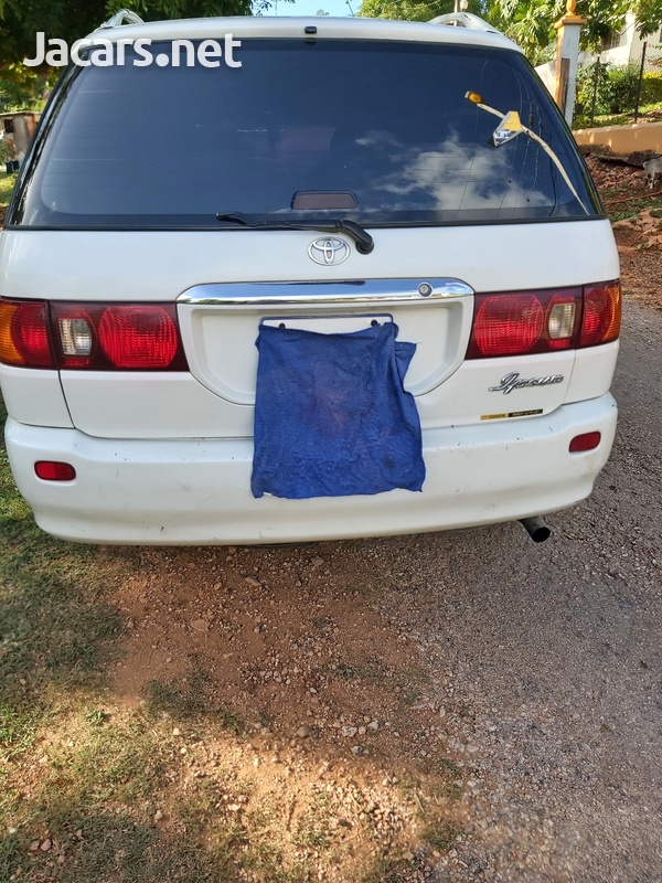 Toyota Ipsum 2,0L 2001-5