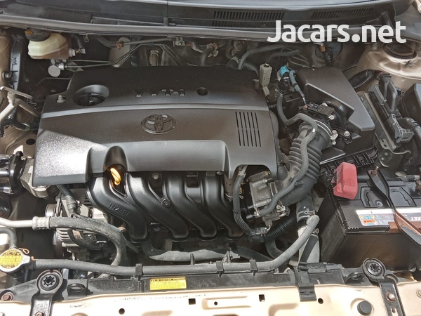 Toyota Axio 1,5L 2011-8