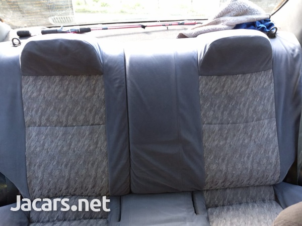 Nissan B14 1,6L 1994-10