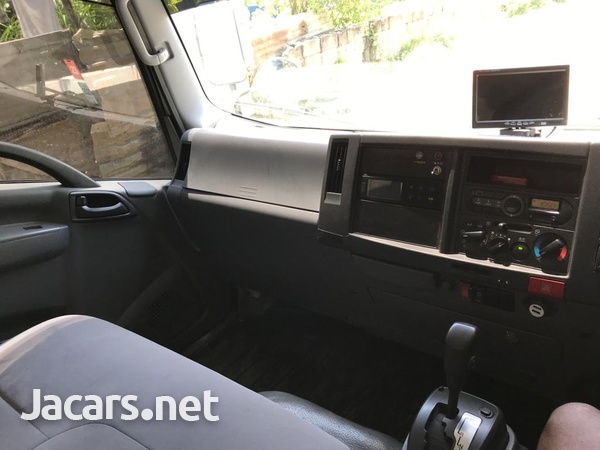2016 Isuzu Elf Refrigerated-5