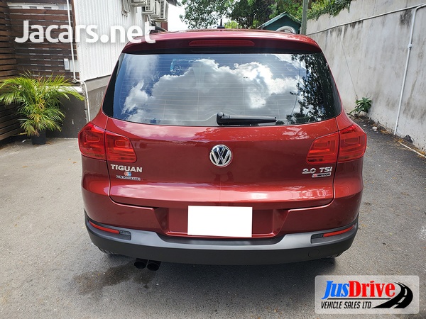 Volkswagen Tiguan 1,8L 2016