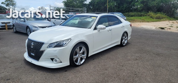Toyota Crown 3,5L 2014-3