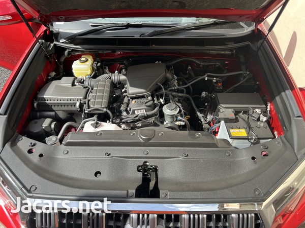Toyota Prado 3,0L 2022-10