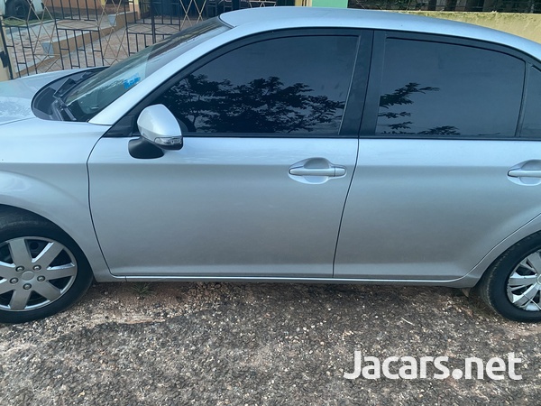 Toyota Axio 1,3L 2016-6