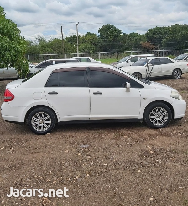 Nissan Tiida 1,5L 2007-8
