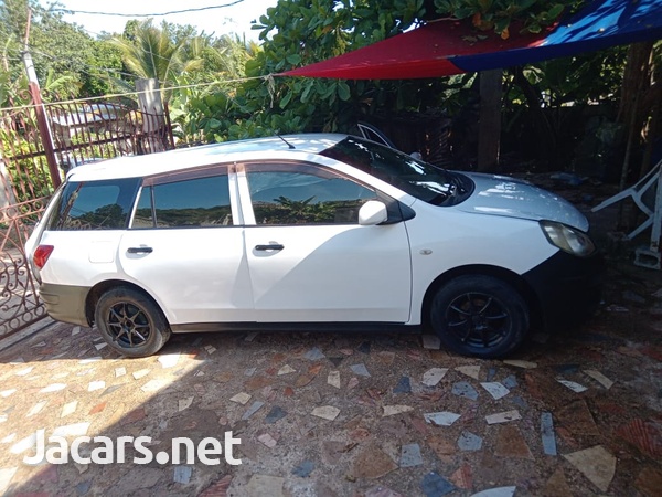 Nissan AD Wagon 1,5L 2011-2