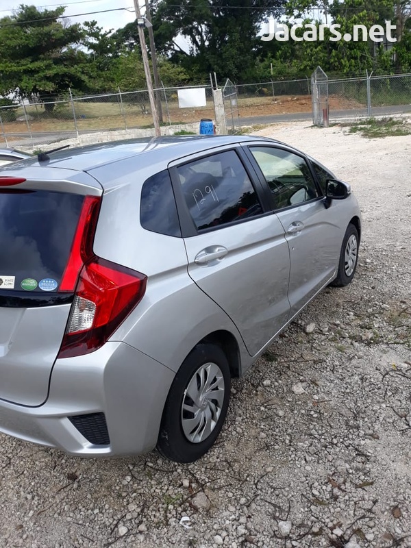 Honda Fit 1,5L 2017-10