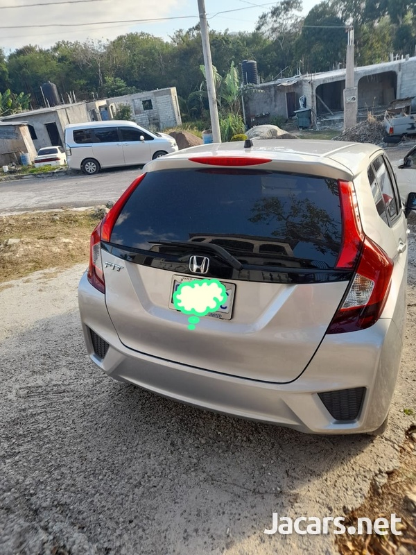 Honda Fit 1,3L 2015-8