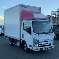 2012 Isuzu Box Truck 2012 Isuzu Box Truck
