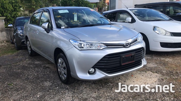 Toyota Axio 1,5L 2016-3