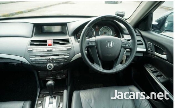 Honda Accord 2,4L 2012-4