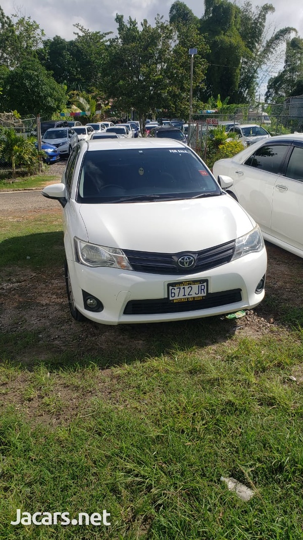 Toyota Axio 1,5L 2014-5