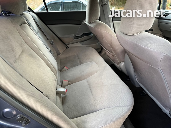Honda Civic 1,6L 2014-10