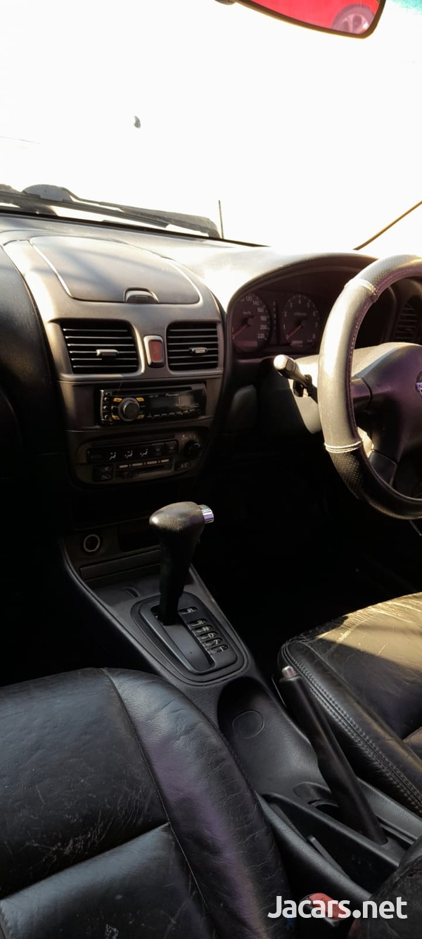 Nissan Sunny 1,6L 2007-9
