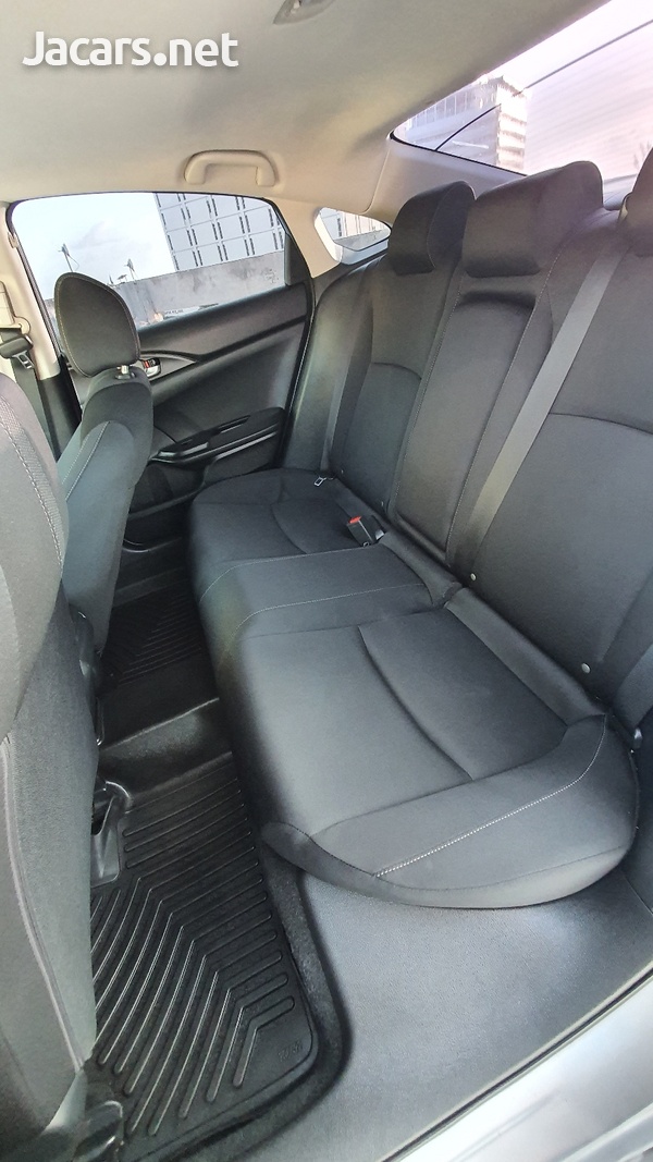 Honda Civic 2,0L 2018-5