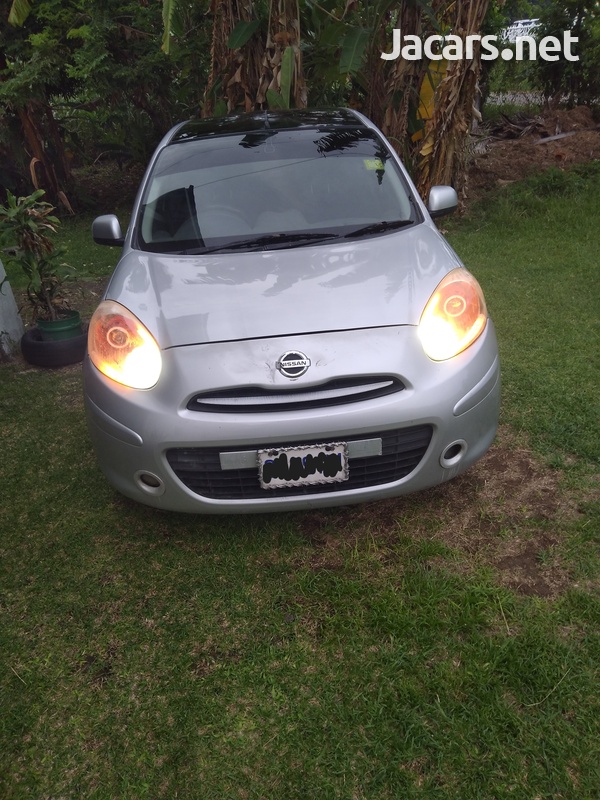 Nissan March 1,2L 2011-1