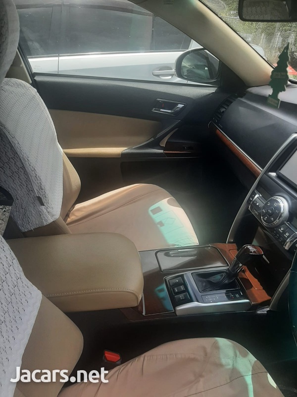 Toyota Mark X 2,5L 2014-15