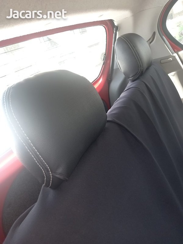 Daihatsu MIRA 0,7L 2015-9