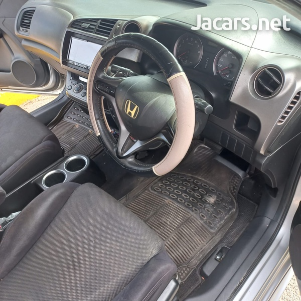 Honda Stream 1,8L 2008-5