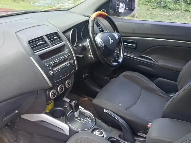 Mitsubishi Nativa