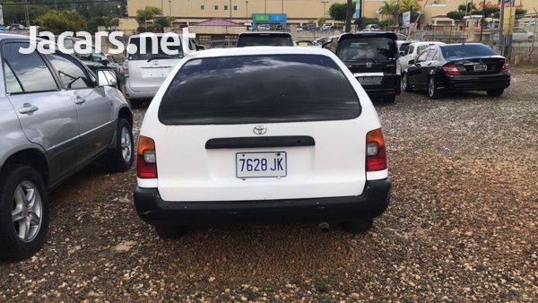 Toyota Corolla 1,5L 1998-4