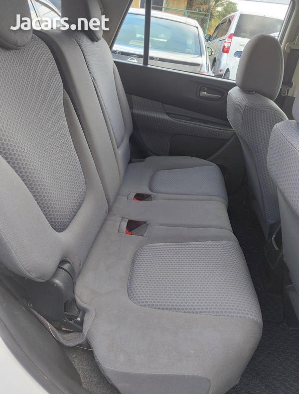 Nissan Wingroad 1,5L 2016-8