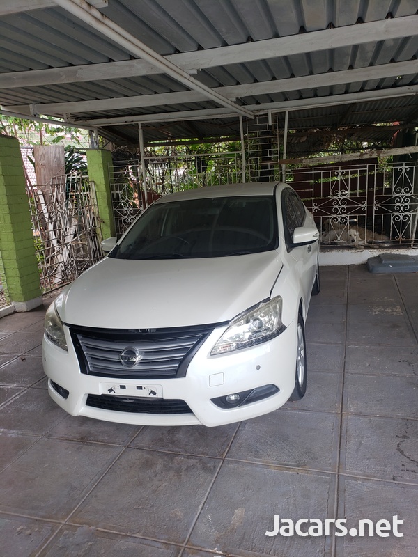 Nissan Sylphy 1,2L 2013-1