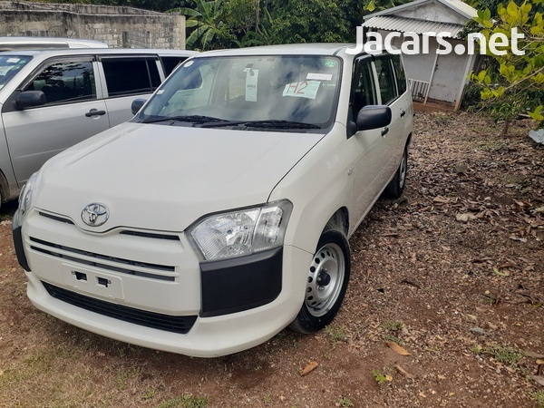 Toyota Succeed 1,5L 2016-8