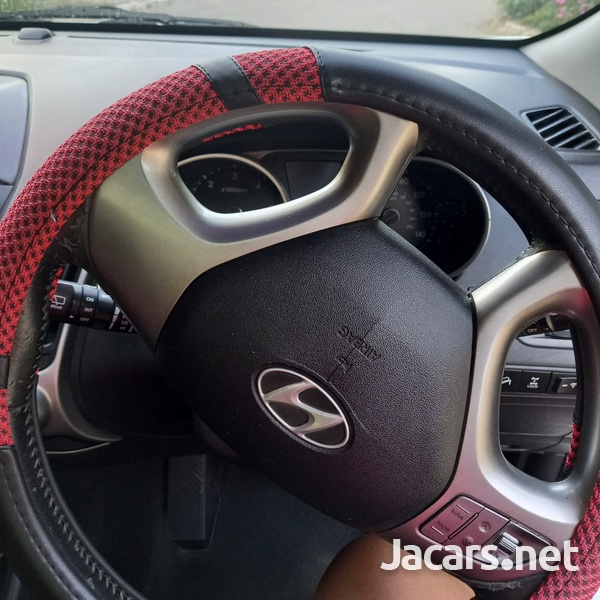 Hyundai Tucson 2,4L 2012-9