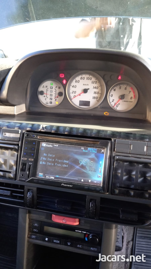 Nissan X-Trail 2,0L 2003-7