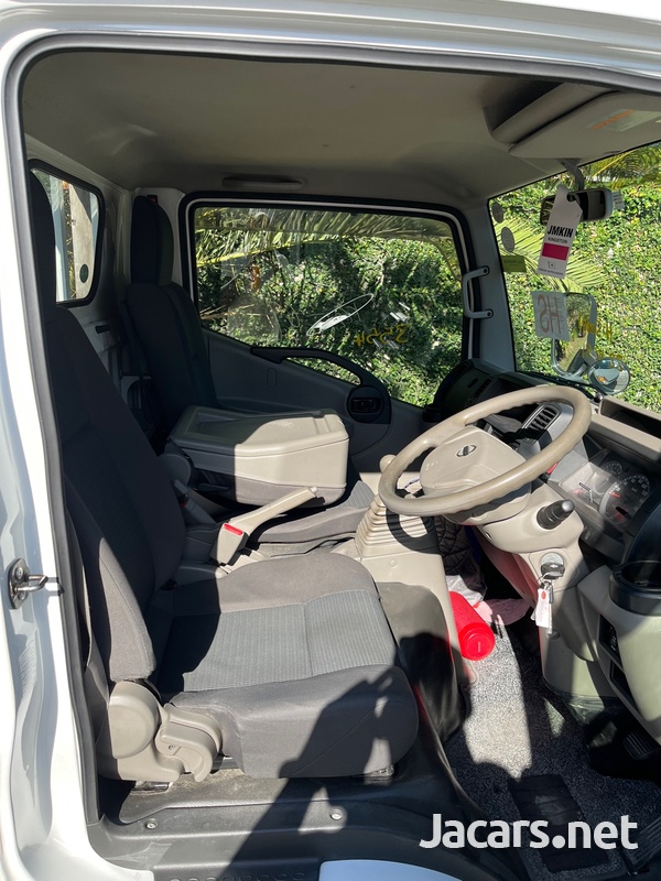 2016 Nissan Atlas Truck-9