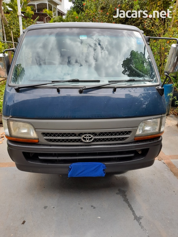 Toyota Hiace 5,0L 2004-2
