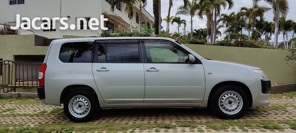 Toyota Probox 1,5L 2017-4