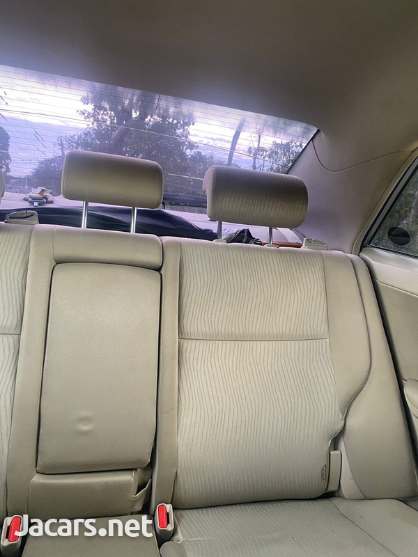Toyota Premio 1,8L 2012-5